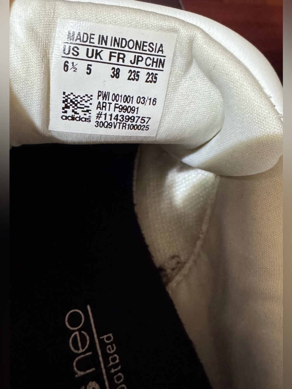 Adidas Advantage women's
Sneaker  Size 6.5 - Picture 8 of 8
